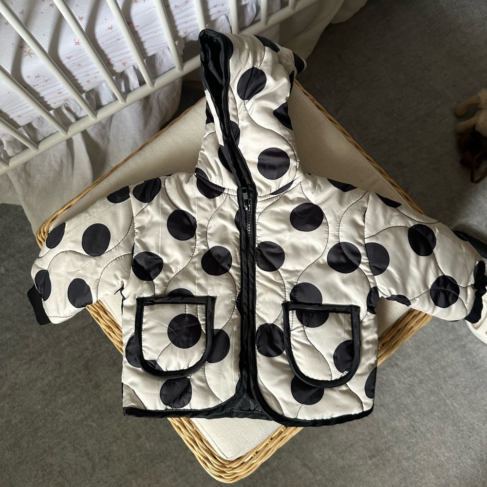 Throwing Tiny Fits Polka Dot Kids Puffer Jacket - Black & White